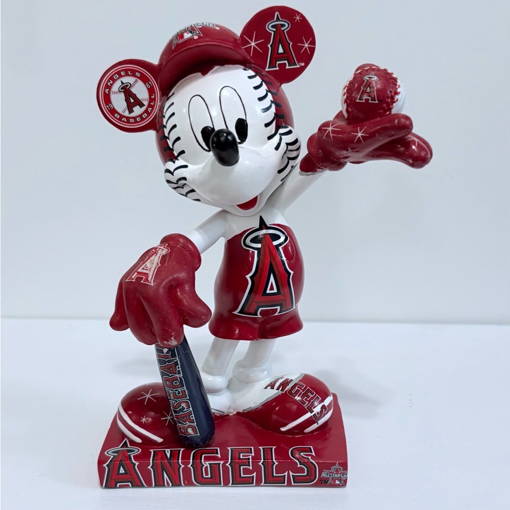 Disney MBL All-Stars Los Ángeles Mickey Mouse Figurine